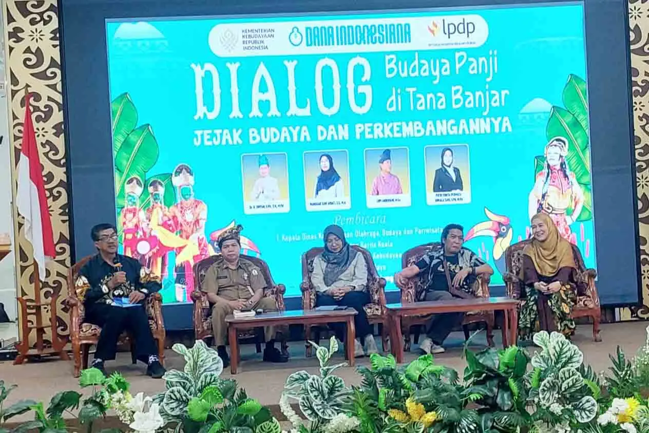 Dialog Budaya Panji di Tana Banjar yang diselenggarakan di Aula Selidah, Kompleks Perkantoran Pemkab Batola, Selasa (21/07/2026). Foto: bakabar.com/Bastian